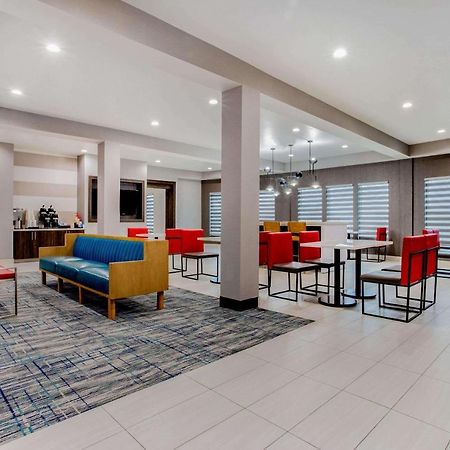 La Quinta Inn & Suites By Wyndham Northlake Ft. Worth Elizabethtown Exteriör bild