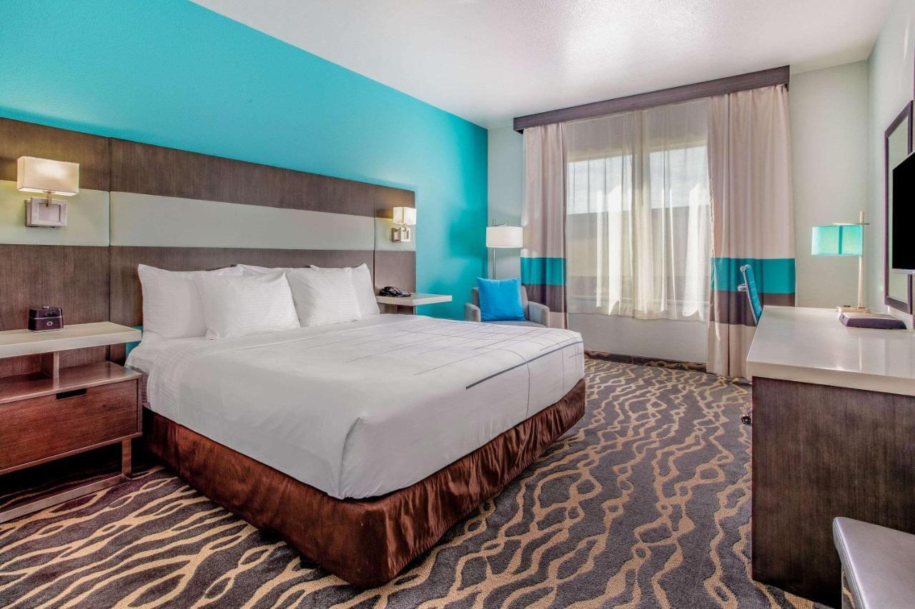 La Quinta Inn & Suites By Wyndham Northlake Ft. Worth Elizabethtown Exteriör bild