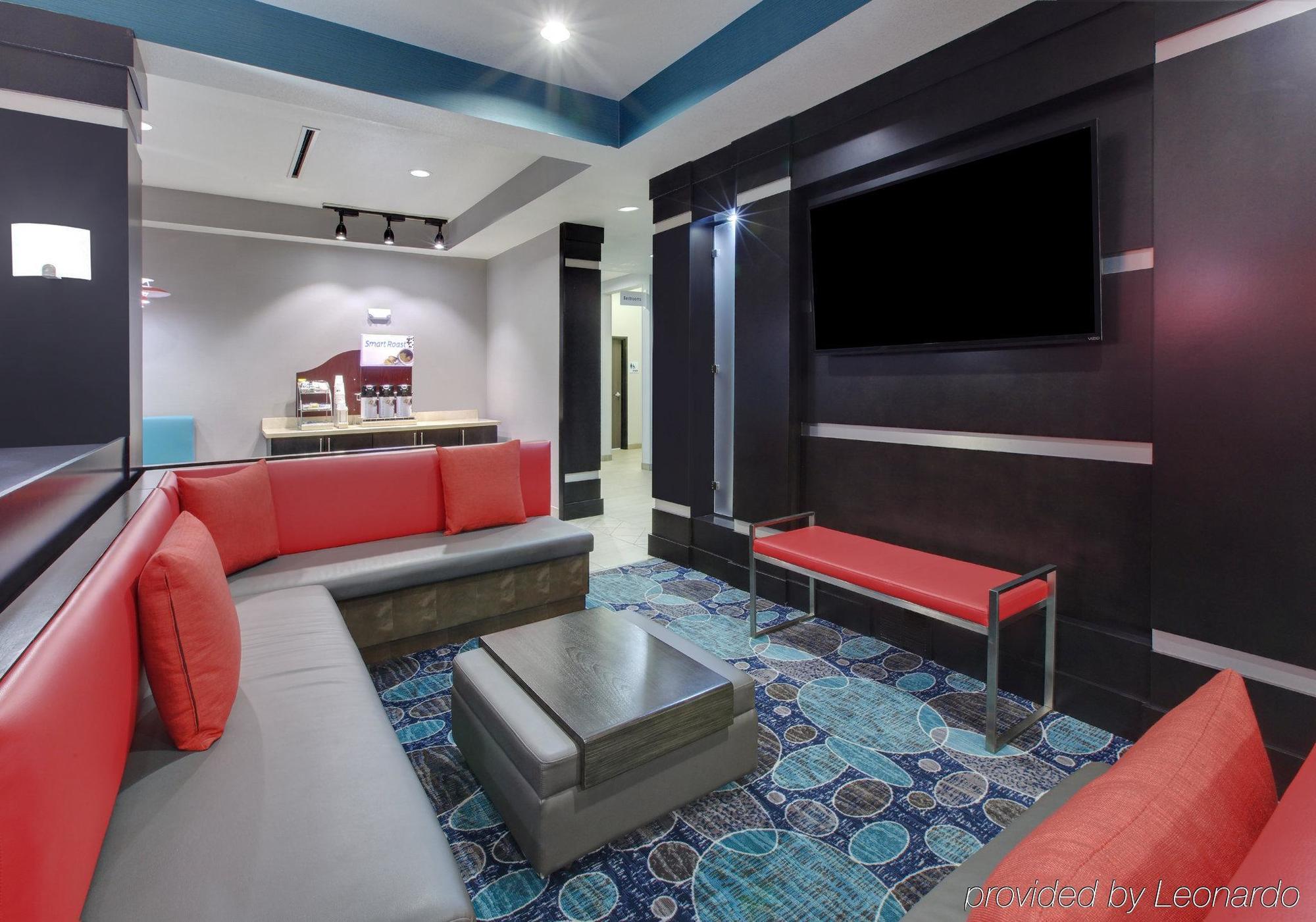 La Quinta Inn & Suites By Wyndham Northlake Ft. Worth Elizabethtown Exteriör bild