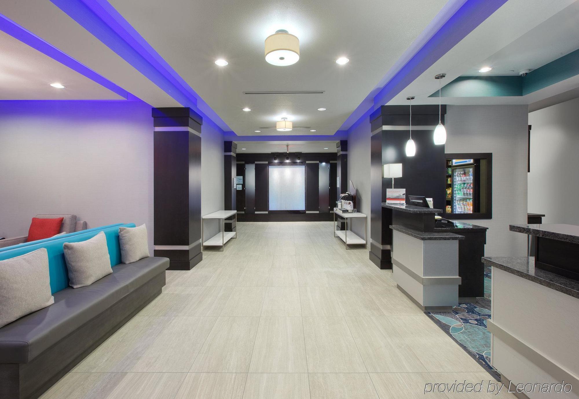 La Quinta Inn & Suites By Wyndham Northlake Ft. Worth Elizabethtown Exteriör bild