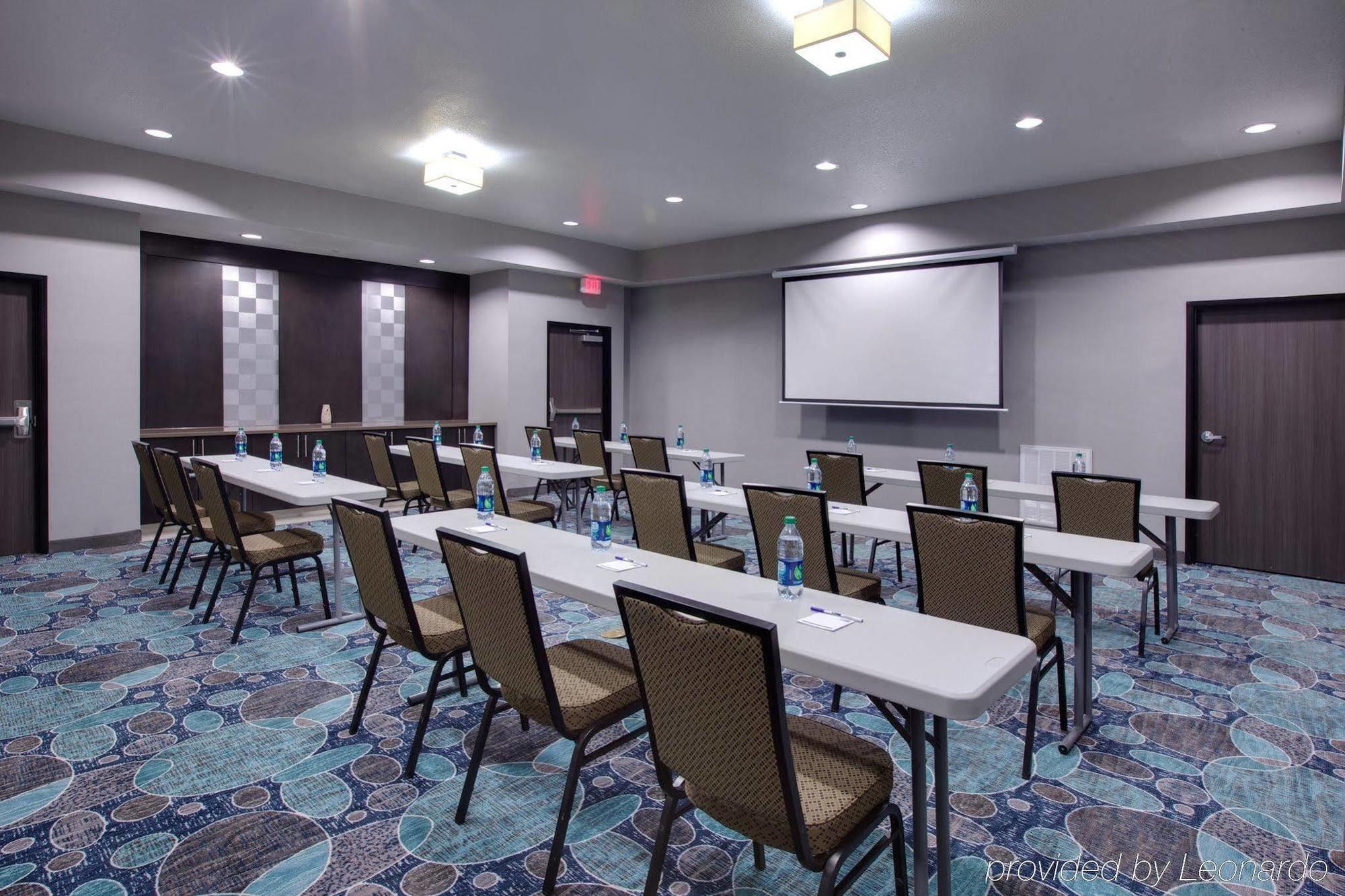 La Quinta Inn & Suites By Wyndham Northlake Ft. Worth Elizabethtown Exteriör bild